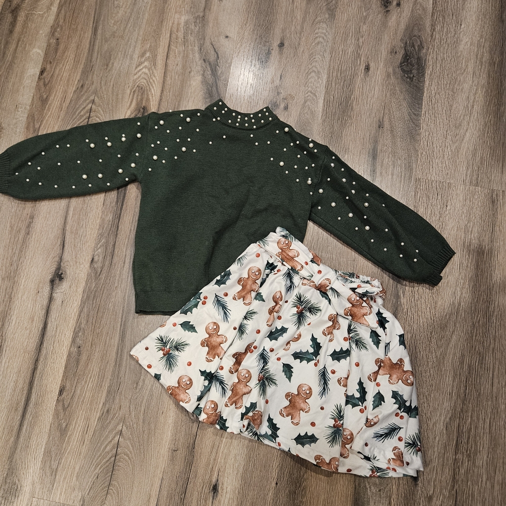 Little Girls Pearl-Embellished Green Sweater and Festive Christmas Skirt 4t/5t